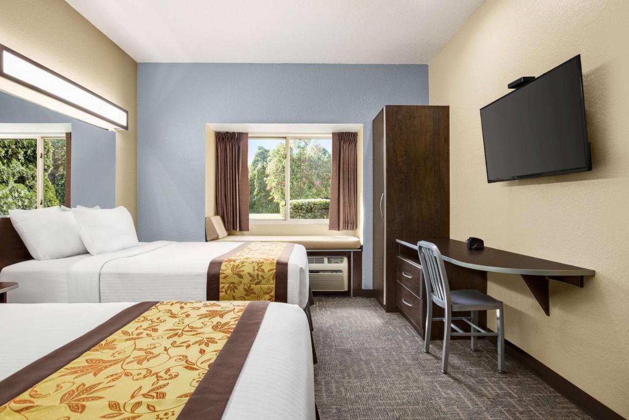 Microtel Inn & Suites By Wyndham Woodstock/Atlanta North Exterior foto